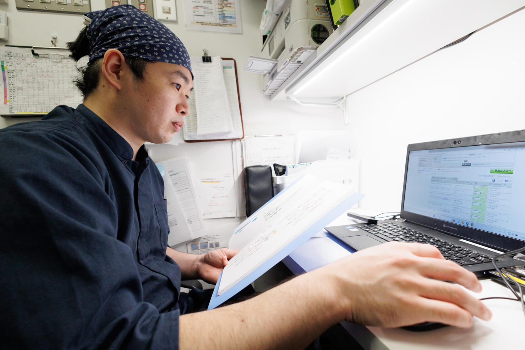 発注業務の様子