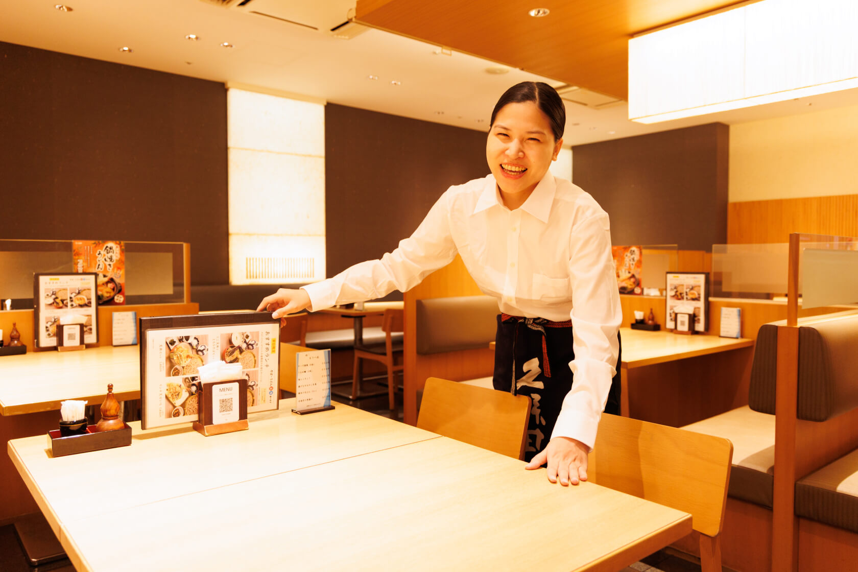 笑顔のスタッフ